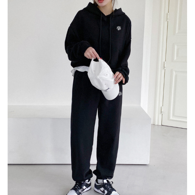 秋冬預訂｜MUAHMUAH SYMBOL LOGO JOGGER PANTS