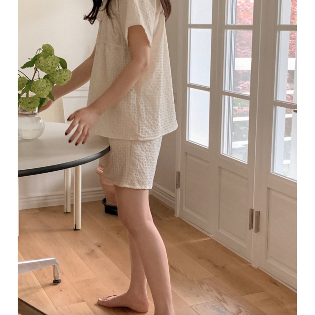 22S/S 預訂|JUUNEEDU 泡泡紗睡衣套裝 3色 22S/S 預訂|JUUNEEDU 泡泡紗睡衣套裝 3色