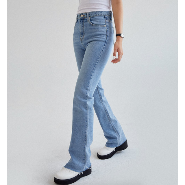 夏季預訂｜MUAHMUAH SLIM FIT CUTTING DENIM PANTS