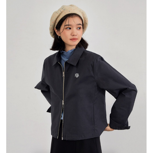 早秋預訂｜MUAHMUAH SIGNATURE LOGO POINT 2WAY ZIP-UP JACKET