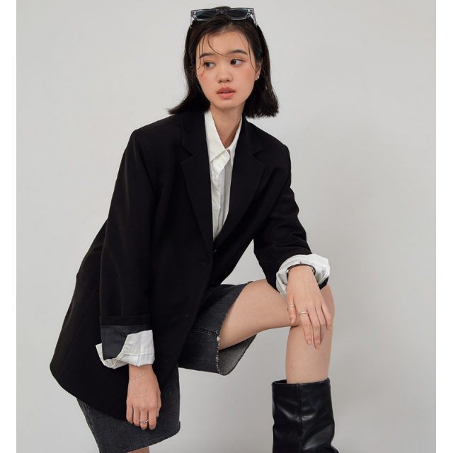 早秋預訂｜MUAHMUAH OVER FIT THREE BUTTON JACKET