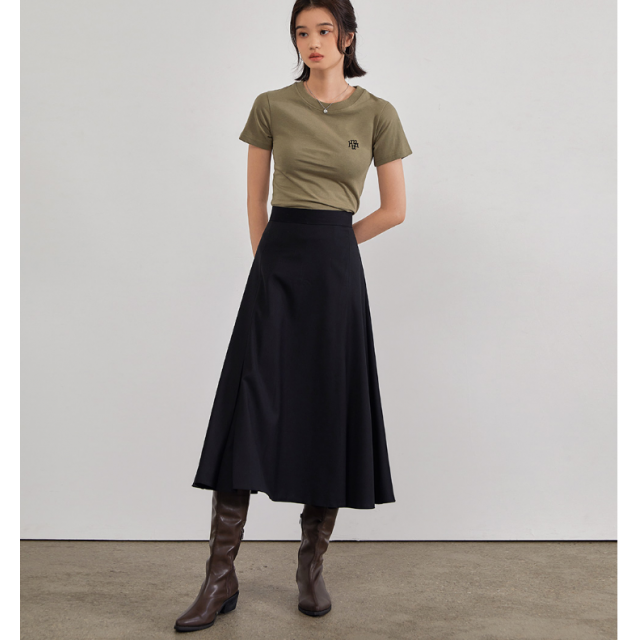 早秋預訂|MUAHMUAH NATURAL FLARE LONG SKIRT 早秋預訂|MUAHMUAH NATURAL FLARE LONG SKIRT
