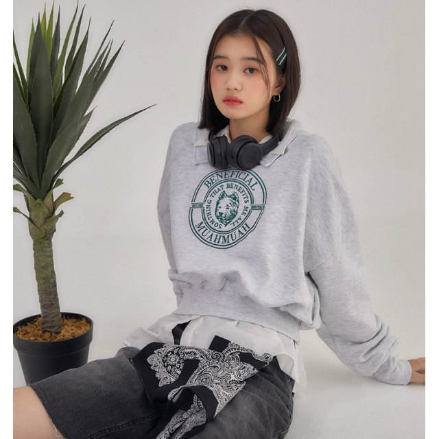 早秋預訂｜MUAHMUAH CALLAR CROP SWEATSHIRTS