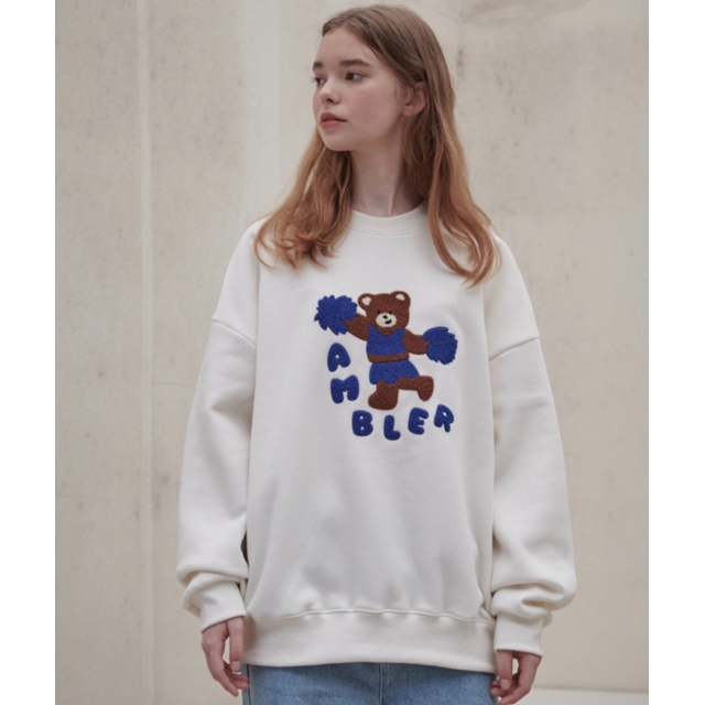 22F/W 預訂｜AMBLER CHEERLEADER BEAR SWEATSHIRT