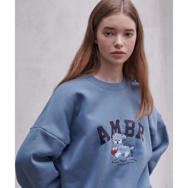 22F/W 預訂｜AMBLER FLUFFY BEAR SWEATSHIRT