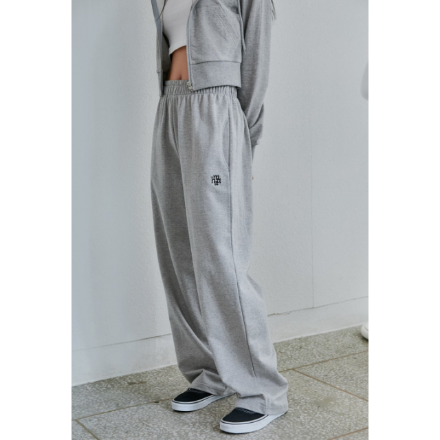 春季預訂|MUAHMUAH LOGO POINT TRAINING PANTS 春季預訂|MUAHMUAH LOGO POINT TRAINING PANTS