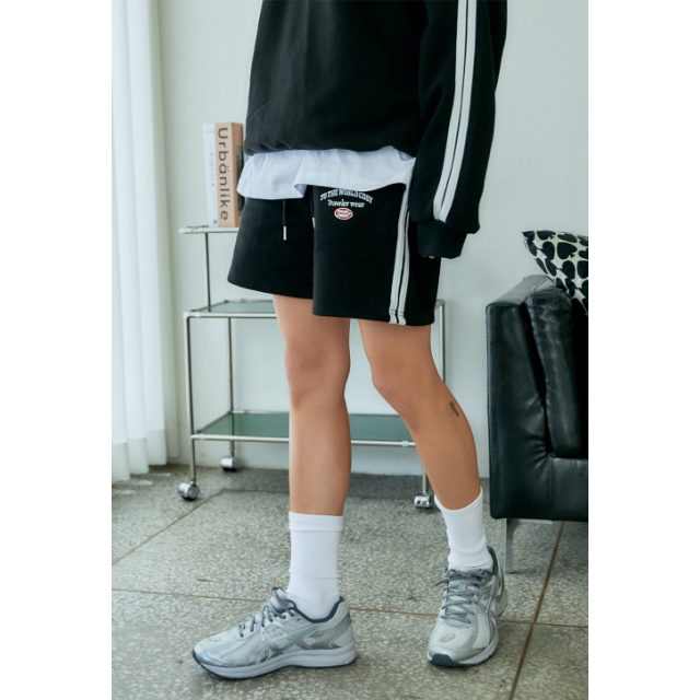 春季預訂|MUAHMUAH LOGO TAPE HALF PANTS 春季預訂|MUAHMUAH LOGO TAPE HALF PANTS