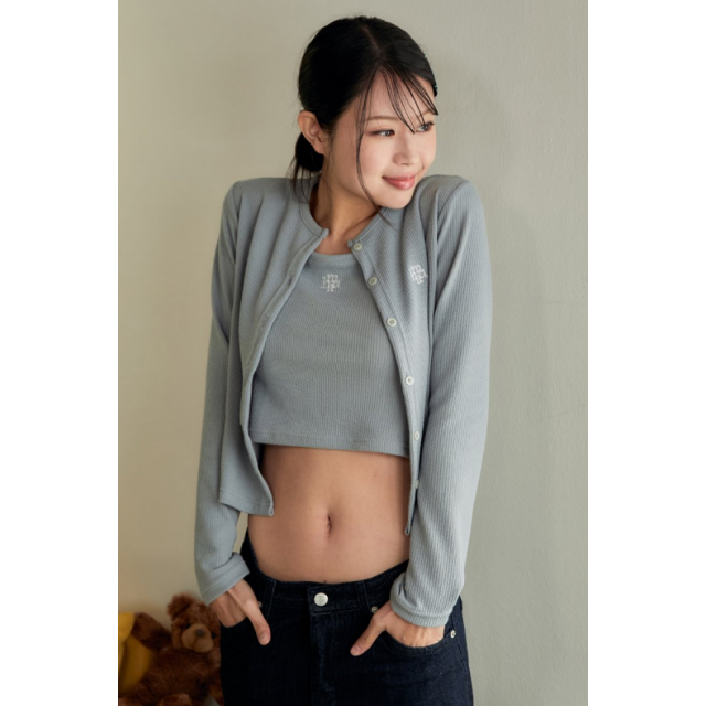 春季預訂｜MUAHMUAH LOGO SLIM FIT KNIT CARDIGAN