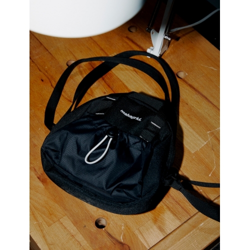 23S/S 預訂｜MAHAGRID HANDLE CROSS BAG