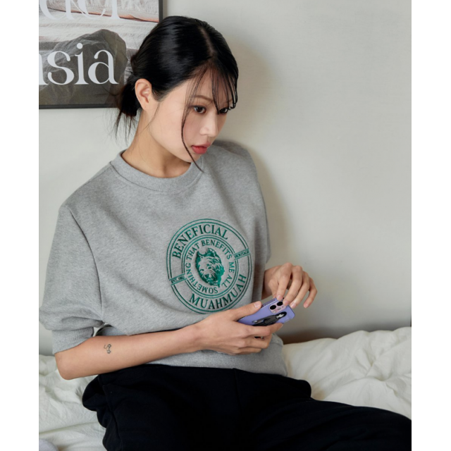 春季預訂｜MUAHMUAH STITCH HALF SWEATSHIRTS