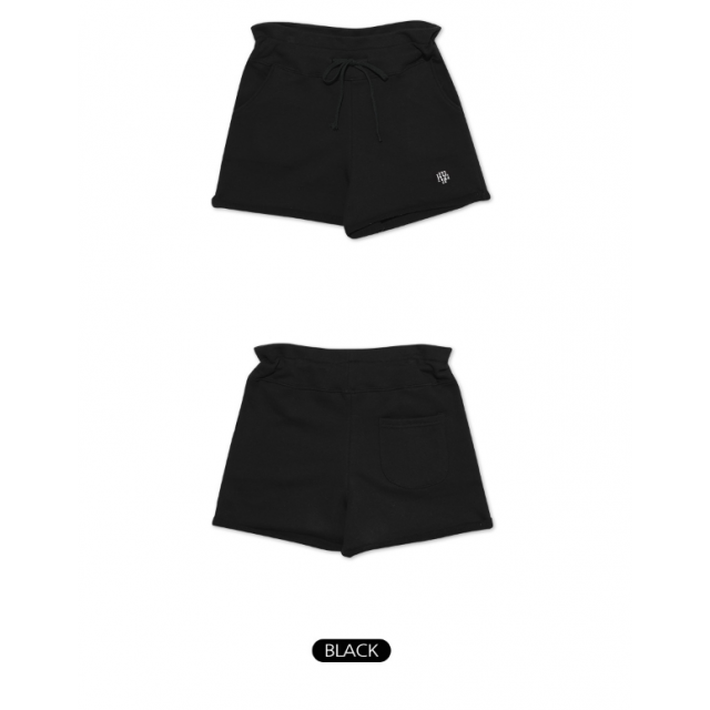 春季預訂|MUAHMUAH LOGO STITCH TRAINING HALF PANTS 春季預訂|MUAHMUAH LOGO STITCH TRAINING HALF PANTS