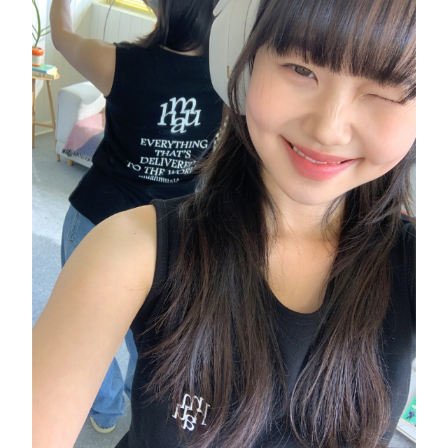 春季預訂|MUAHMUAH STANDARD BACK POINT SLEVELESS 春季預訂|MUAHMUAH STANDARD BACK POINT SLEVELESS
