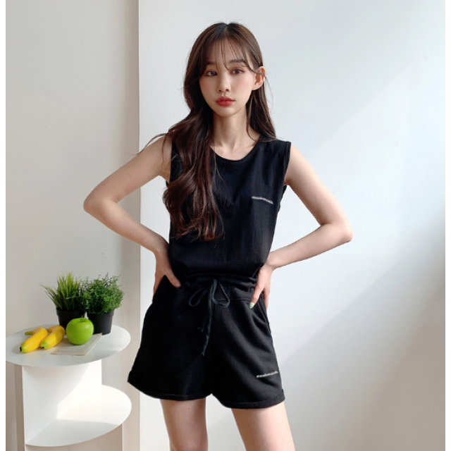 春季預訂｜MUAHMUAH STANDARD GRAPHIC SLEVELESS