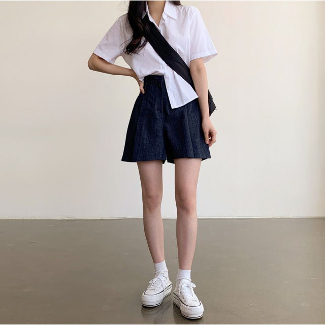 夏季預訂|4分打摺牛仔短褲 夏季預訂|4分打摺牛仔短褲