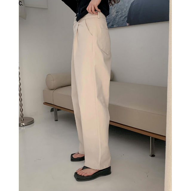 春季預訂|MUAHMUAH WIDE COTTON PINTUCK PANTS 春季預訂|MUAHMUAH WIDE COTTON PINTUCK PANTS