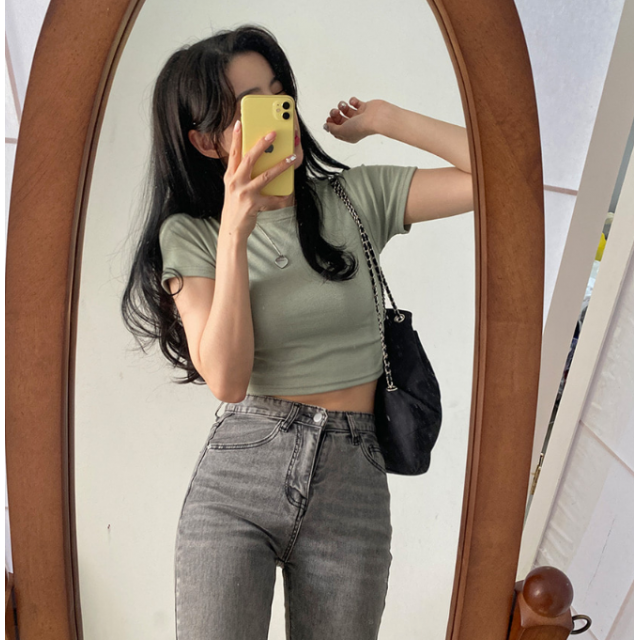 4月回饋優惠❤️現貨｜圓領彈性 CROP TEE 7色