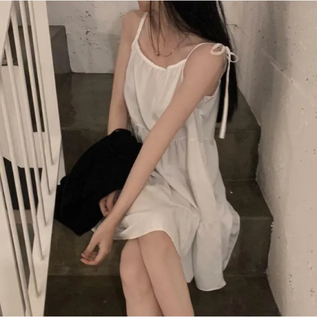 春季預訂｜蝴蝶綁結吊帶背心蛋糕連身裙