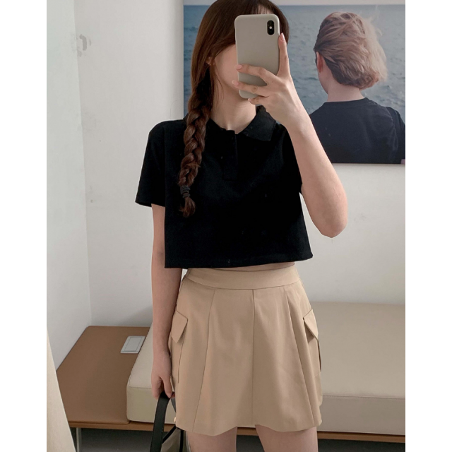 春季預訂|MUAHMUAH COLLAR CROP HALF T-SHIRT 春季預訂|MUAHMUAH COLLAR CROP HALF T-SHIRT