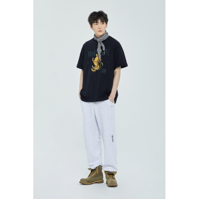 預訂｜ROMANTIC CROWN x WOOZI 23SS REEL TIGER TEE SHIRT