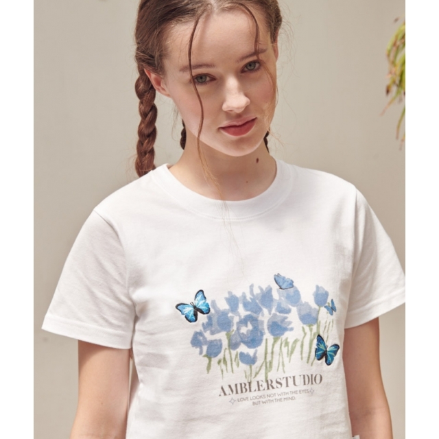 23S/S 預訂｜AMBLER BLUE BUTTERFLY CROP T-SHIRTS