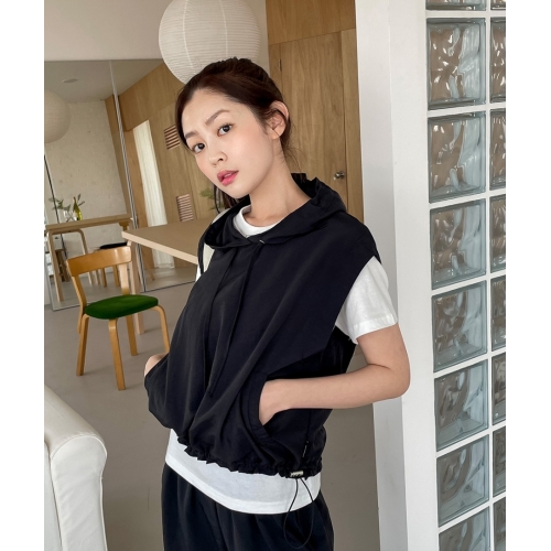 夏季預訂｜MUAHMUAH NYLON HOOD VEST