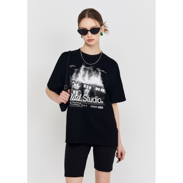 23SS 預訂｜ODD STUDIO BURNING HOUSE GRAPHIC OVER FIT T-SHIRT