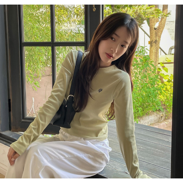 預訂｜MUAHMUAH STITCH ROUND LONG SLEEVE T-SHIRT