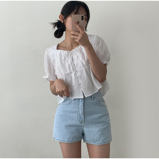 夏季預訂|側開叉雙色牛仔短褲 夏季預訂|側開叉雙色牛仔短褲