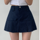 夏季預訂|鈕扣牛仔布粗百褶裙 夏季預訂|鈕扣牛仔布粗百褶裙