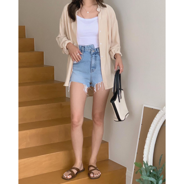 夏季預訂|拼布單釦撕邊牛仔短褲 夏季預訂|拼布單釦撕邊牛仔短褲