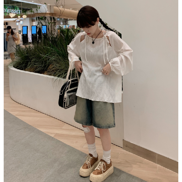 夏季預訂|藍色水洗五分牛仔褲 夏季預訂|藍色水洗五分牛仔褲