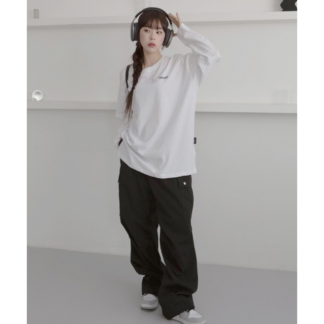 早秋預訂｜MUAHMUAH STITCH LOGO LONG SLEEVE T-SHIRT (2 COLOR)
