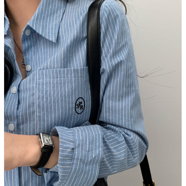 早秋預訂|刺繡直紋短身長袖恤衫 早秋預訂|刺繡直紋短身長袖恤衫