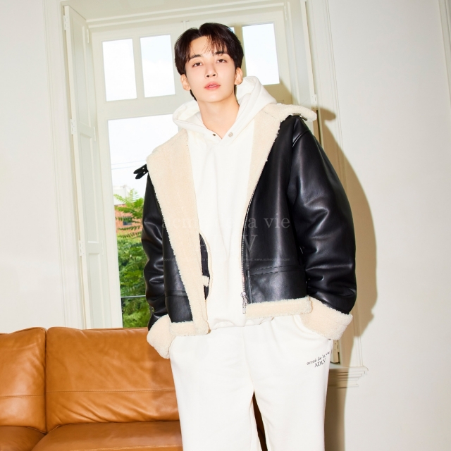 韓國代購｜預訂｜[23FW With JEONGHAN] ADLV BASIC LOGO RIVET WARM HOODIE