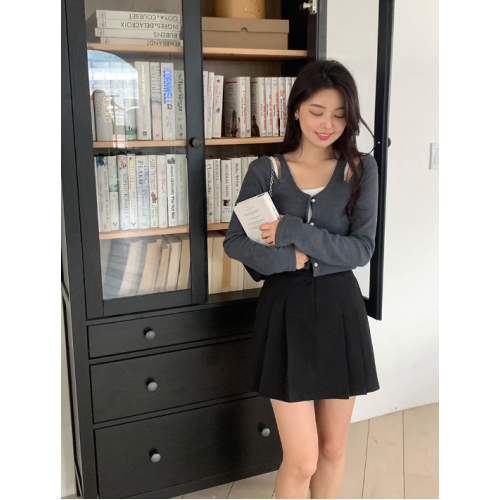 早秋預訂｜雙摺A字鈕扣短裙