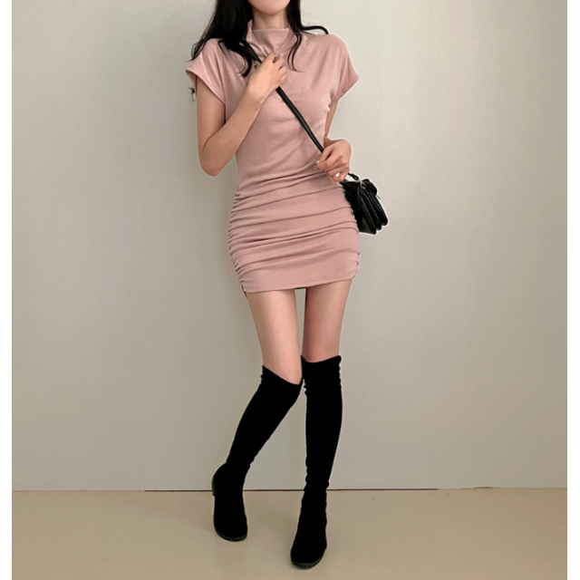 秋冬預訂｜半樽領側抓皺短袖修身連身短裙