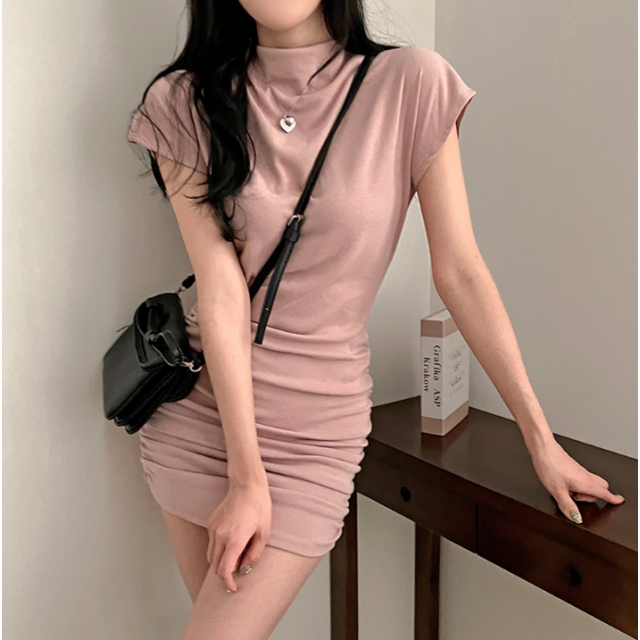 秋冬預訂｜半樽領側抓皺短袖修身連身短裙