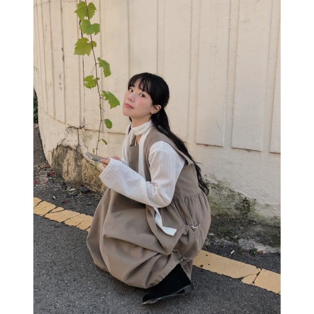 早秋預訂｜燈芯絨側抽繩口袋索繩背心連身裙