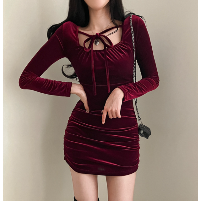秋冬預訂｜【年終造型】VELVET 束繩綁帶抓皺連身裙
