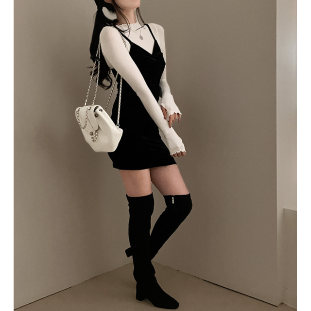 秋冬預訂｜VELVET 扭結吊帶連身裙