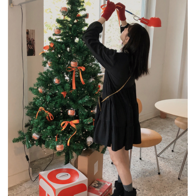 秋冬預訂｜圓領蛋糕澎澎絨面連身裙