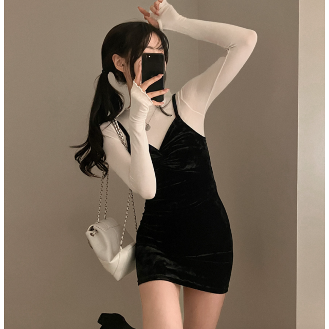 秋冬預訂｜VELVET 扭結吊帶連身裙