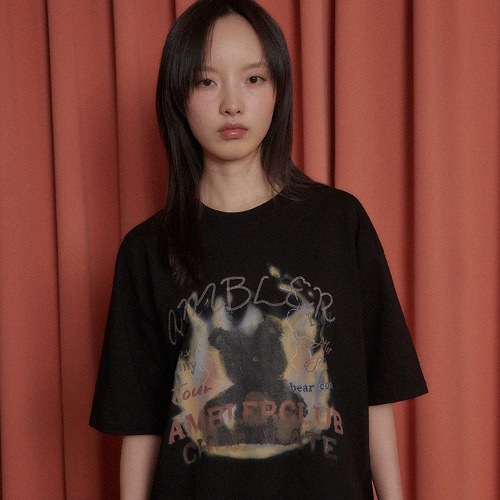24S/S 預訂｜AMBLER BEAR IN FLAMES T-SHIRTS (2 COLOR)
