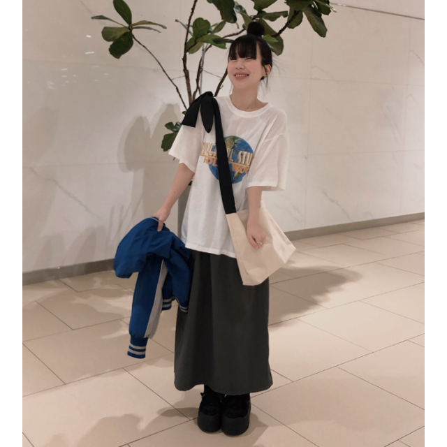 春季預訂｜口袋後背開衩尼龍半身裙