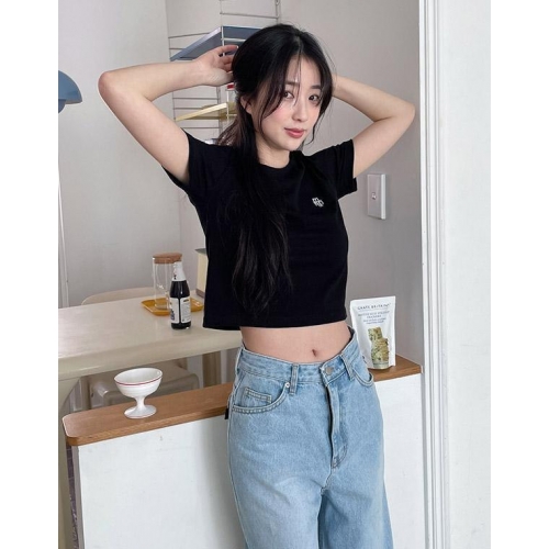 預訂｜MUAHMUAH Stitch Logo Crop Half T-Shirt (5 COLOR)