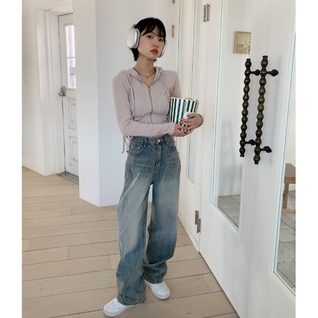 春季預訂｜復古裂紋水洗寬牛仔褲