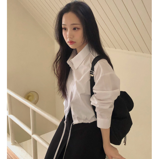 春季預訂｜繫帶短版襯衫
